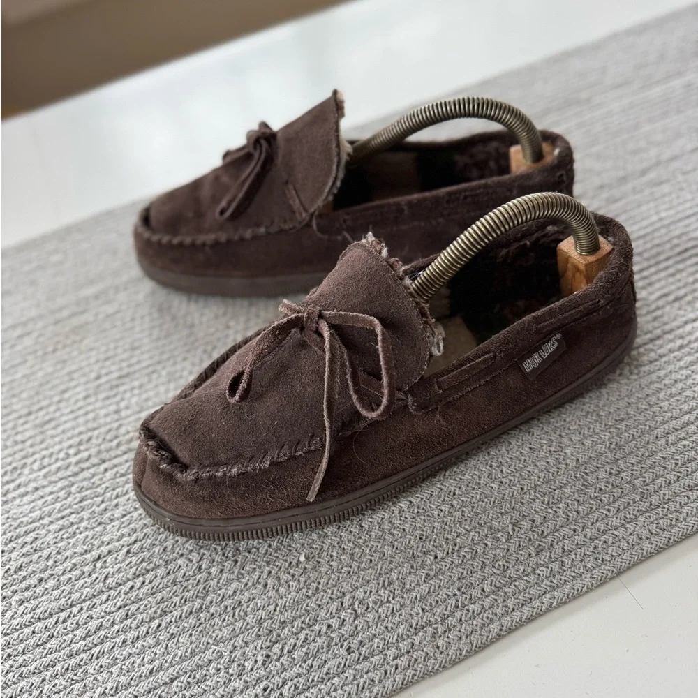 Muk Luks Dark Brown Genuine Suede Leather Slippers Size 12